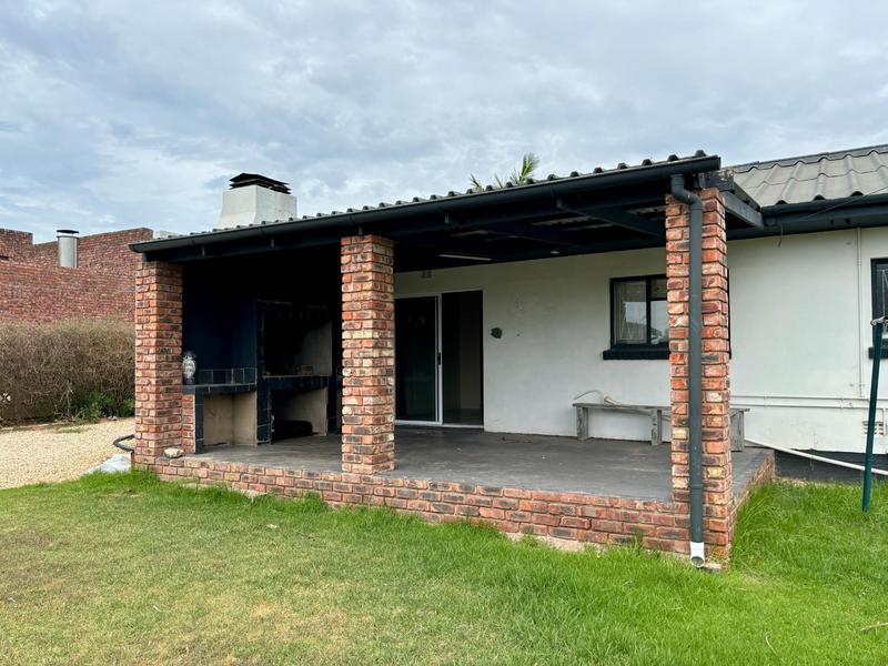 3 Bedroom Property for Sale in Campher Park Eastern Cape